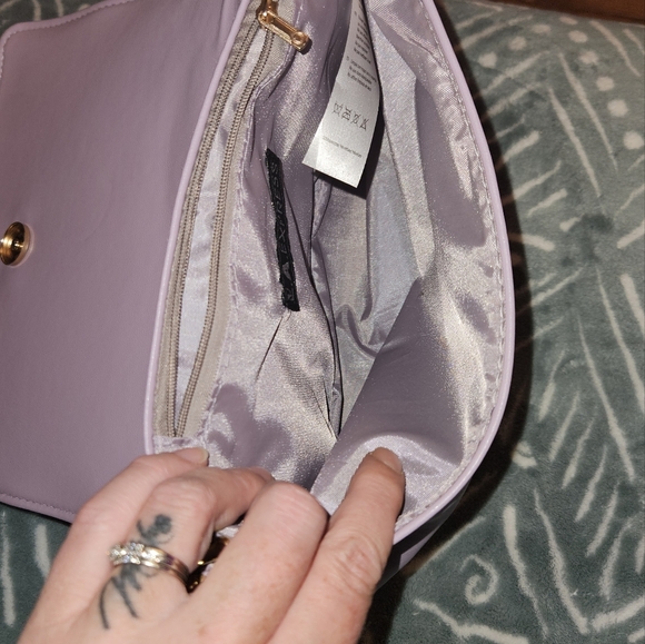 Lilac and Gold Purse - Picture 4 of 4